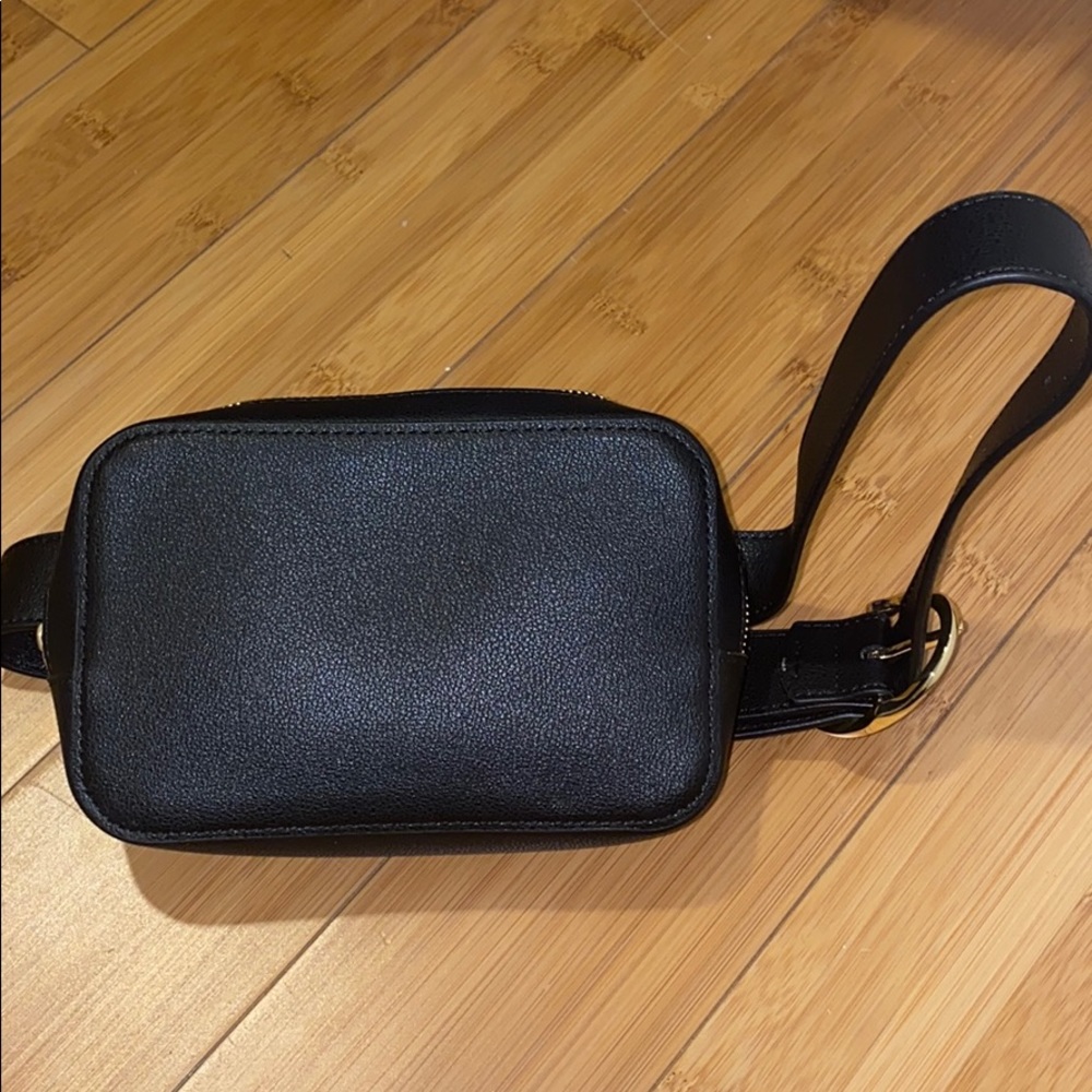 Ann Taylor Loft Zip Pouch Black Belt Bag